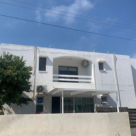Prestige Worldwide Apartments 아이아 나파 외부 사진